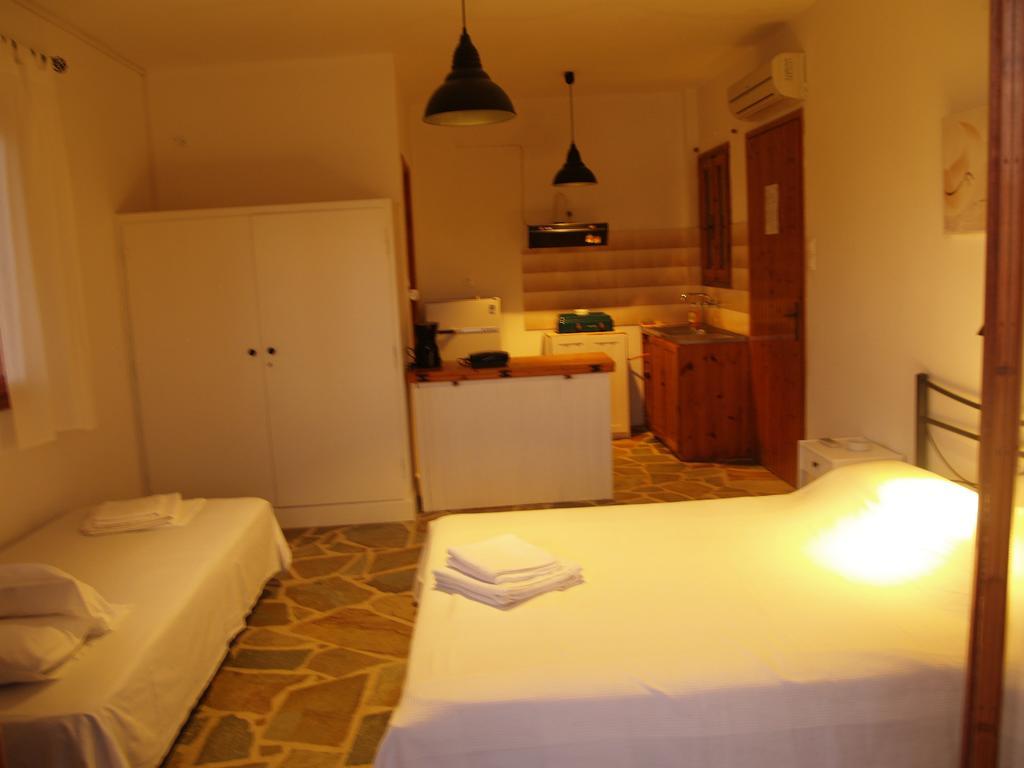 Ferienwohnung Mandalena'S Souvala Zimmer foto